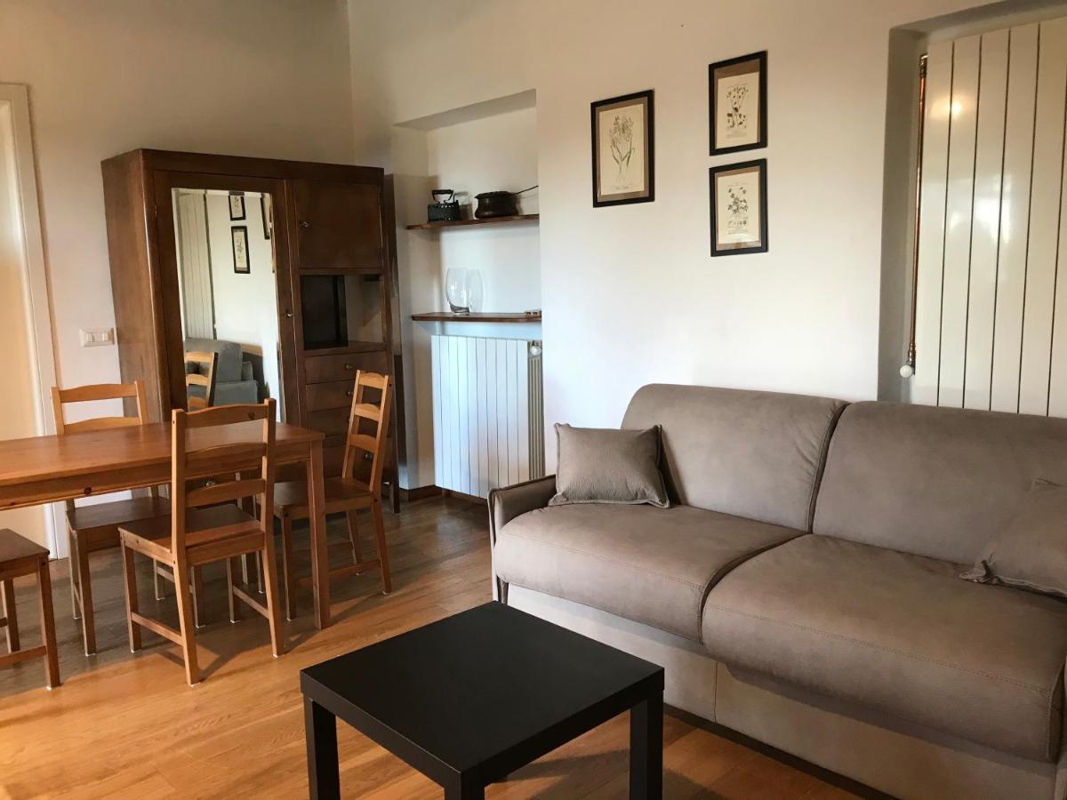 Appartamento La Camelia Ameno Buitenkant foto